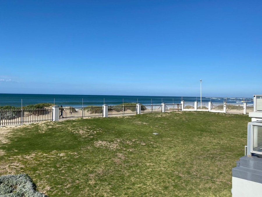 To Let 2 Bedroom Property for Rent in Summerstrand Eastern Cape